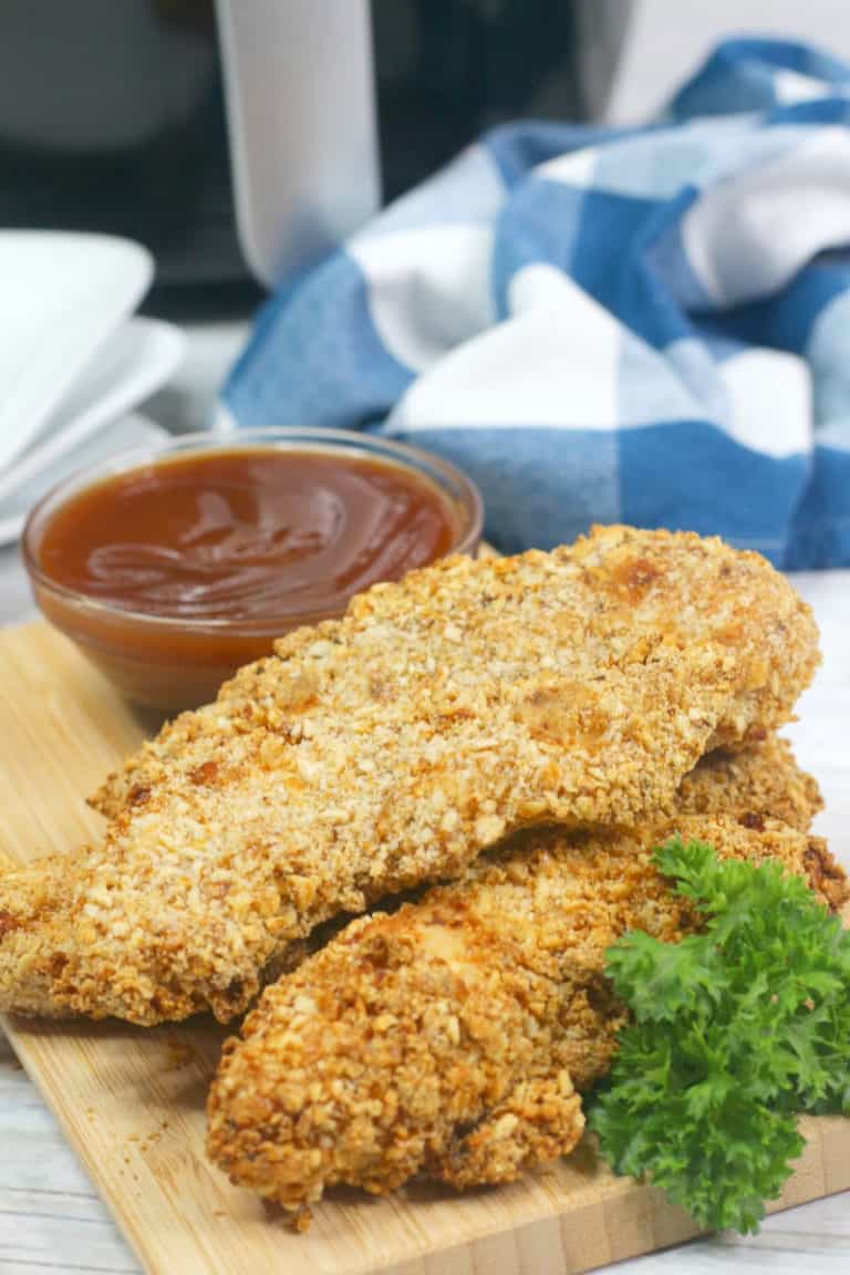 air-fryer-panko-chicken-tenders-with-pretzel-crust