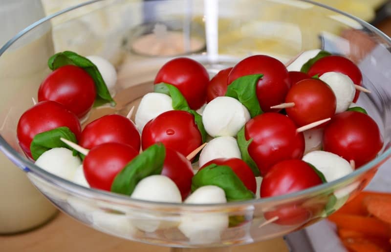 Aunt Diane's Greek Tomato Salad Recipe For Summer