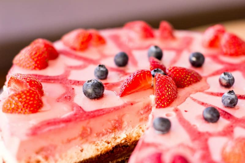 Fluffy berry mousse recipe