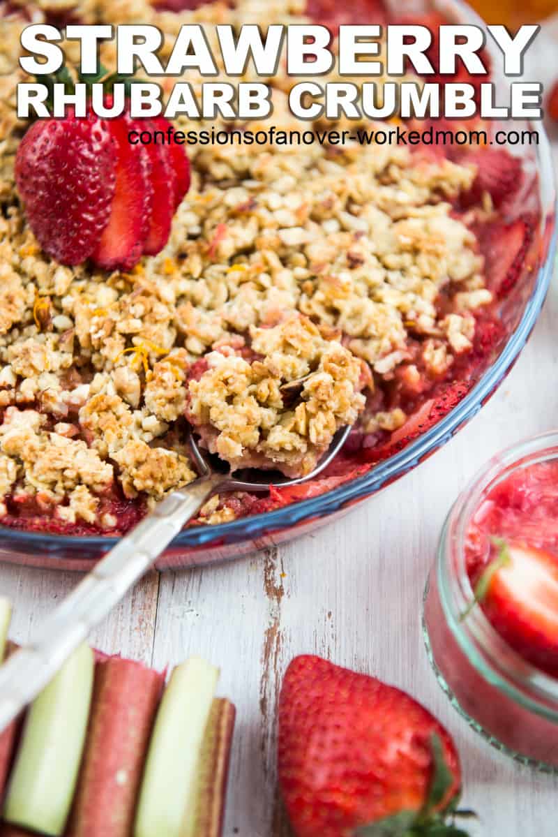 Strawberry Rhubarb Crumble Recipe With Whipped Cream