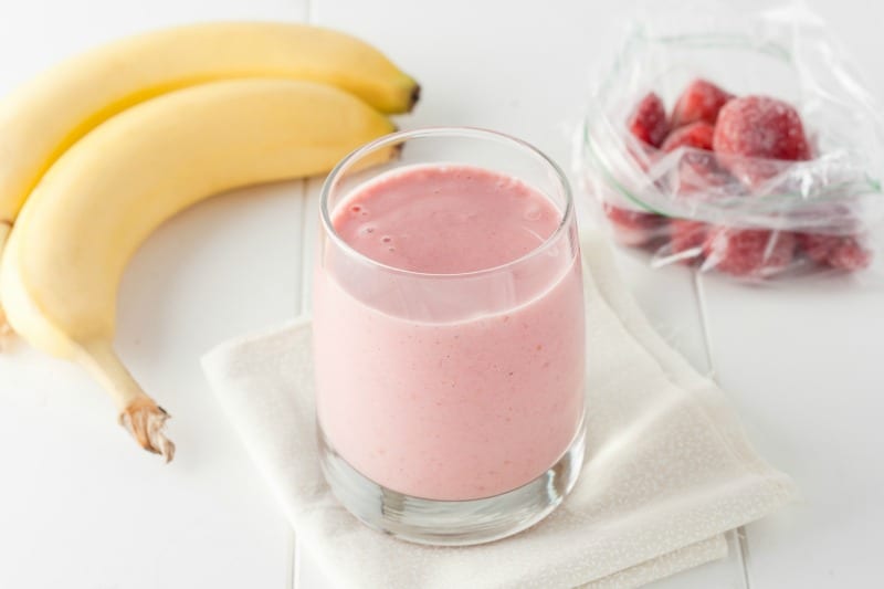 Quick Strawberry Smoothie Recipe for Breakfast