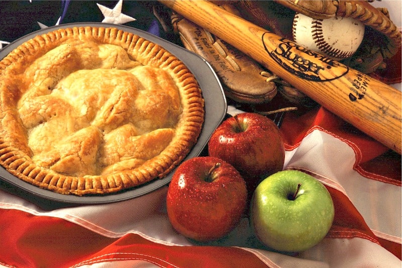 If you're looking for homemade pies recipes but prefer to cook with seasonal produce, keep reading for the best pie recipes around.