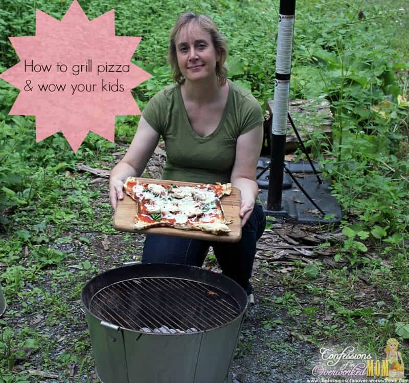 How to grill pizza