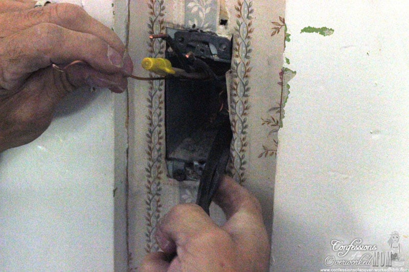 How to install a sensor light switch