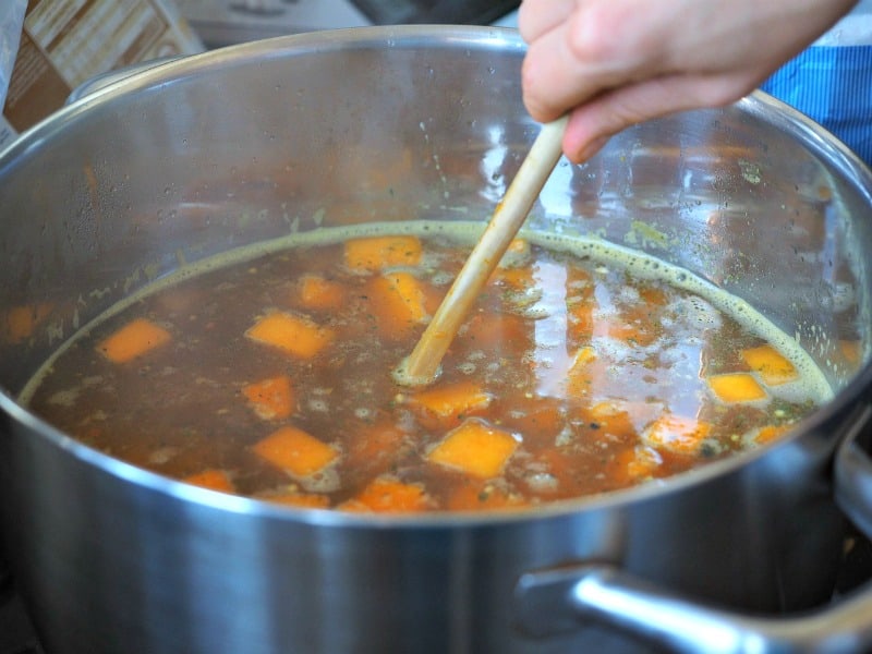 How to Make Vegetable Stock