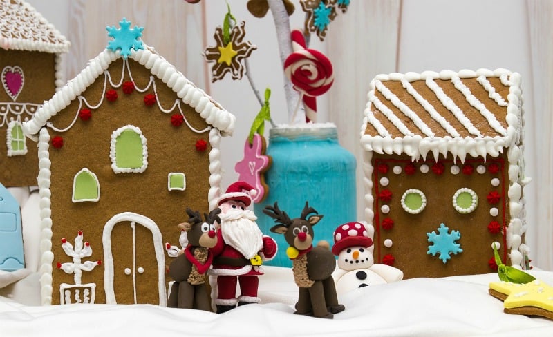 Tips for Making a Gingerbread House