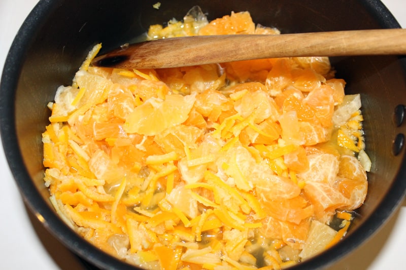 Making Mandarin orange marmalade