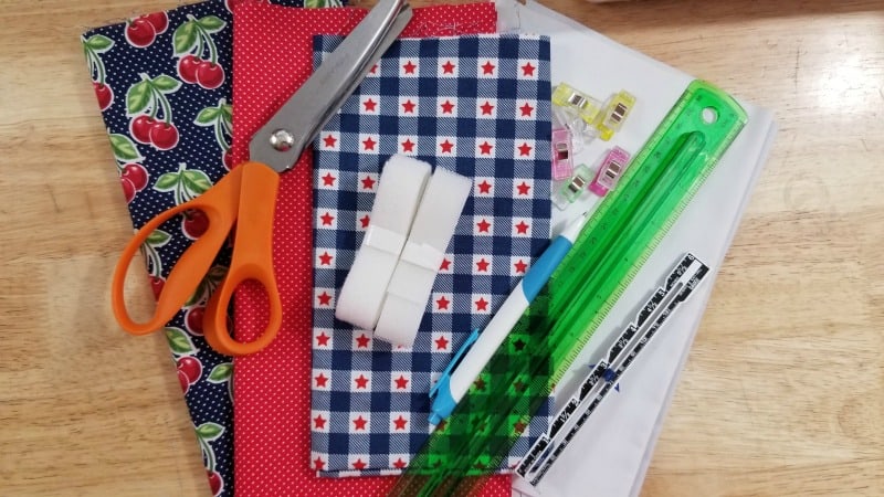 Tips to Reduce Plastic Use and DIY Reusable Bag Craft