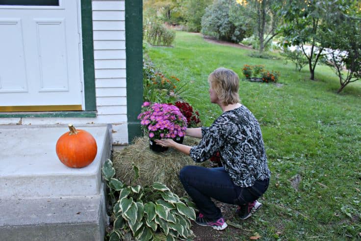 Natural Fall Decorating Ideas for the Door