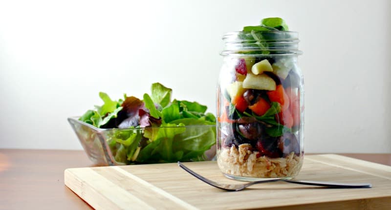 How to make an easy loaded tuna Mason jar salad