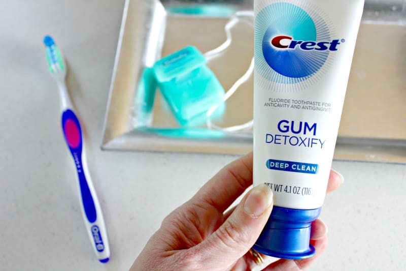 Gum Health Tips and the Symptoms of Gum Disease