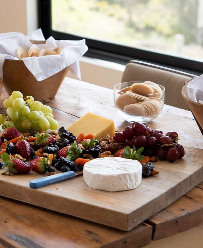 Simple Irish Cheese Board Ideas and Healthy Pairings