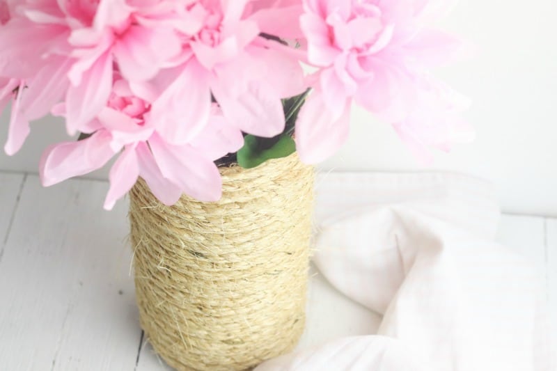 Upcycling Vases into a Gorgeous Spring Rope Vase