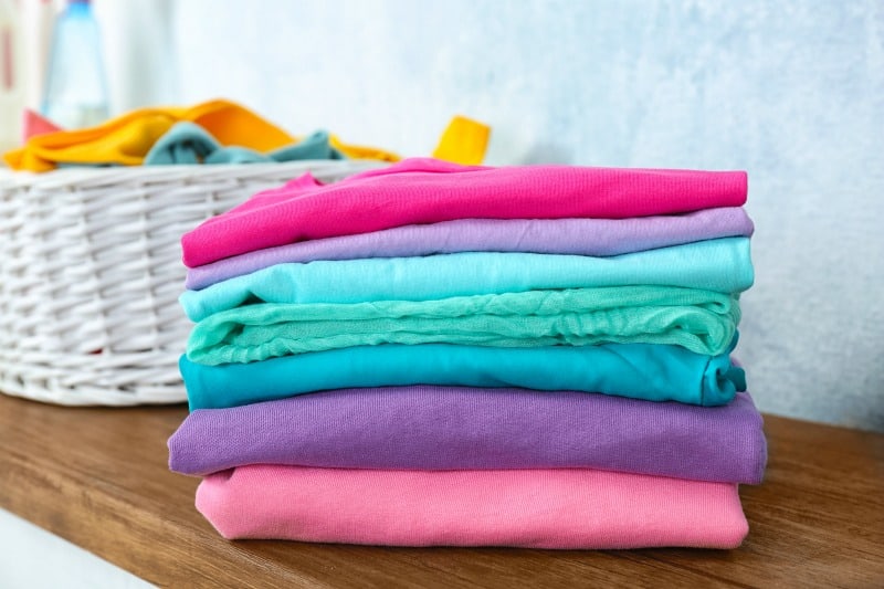 How to Add Essential Oils to Laundry