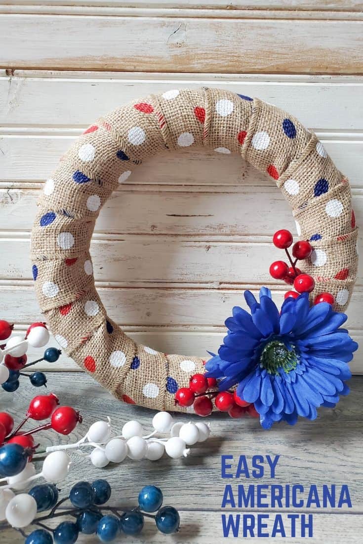 If you’re wondering how to make a wreath for the front door, keep reading for an easy Americana wreath tutorial that’s perfect for summer. This patriotic outdoor wreath is a wonderful way to dress up your home and share your American pride.