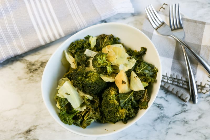 Looking for a Panda Express vegetables recipe? Try this copycat Panda Express super greens recipe today for a new family favorite.