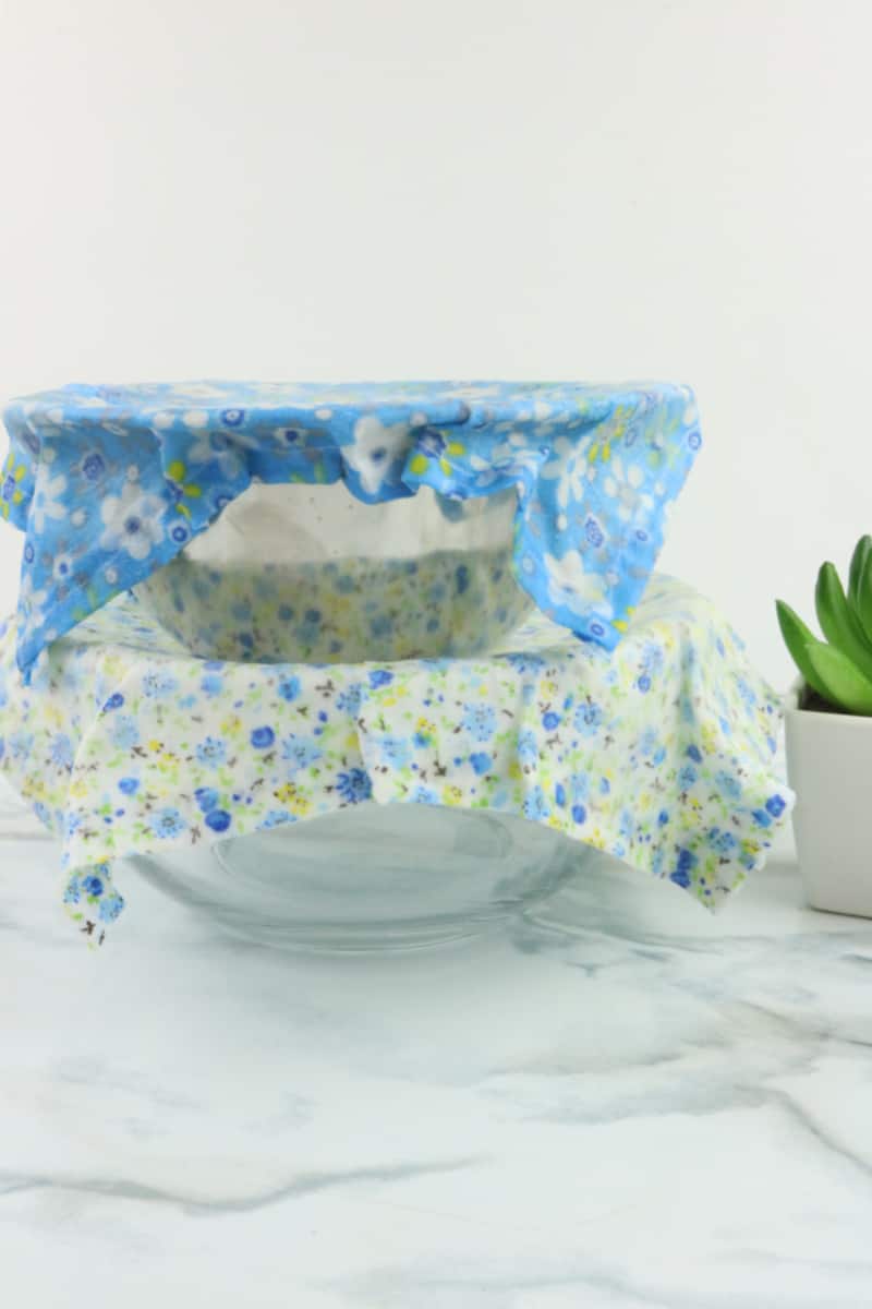 Did you know that beeswax wraps are an alternative to plastic wrap? They can be made at home! Learn how to make beeswax wraps right here.