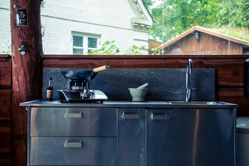 outdoor kitchen sink